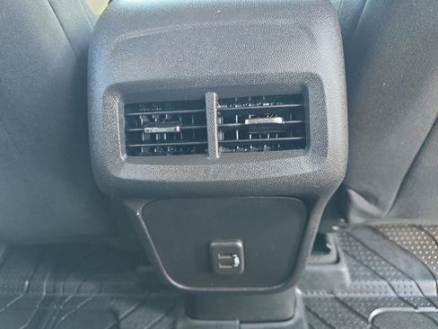 Used 2024 Chevrolet Equinox LT w/ LPO, Floor Liner Package FWD image 19