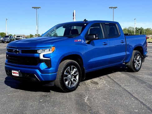 Used 2023 Chevrolet Silverado 1500 RST AWD/4WD image 8