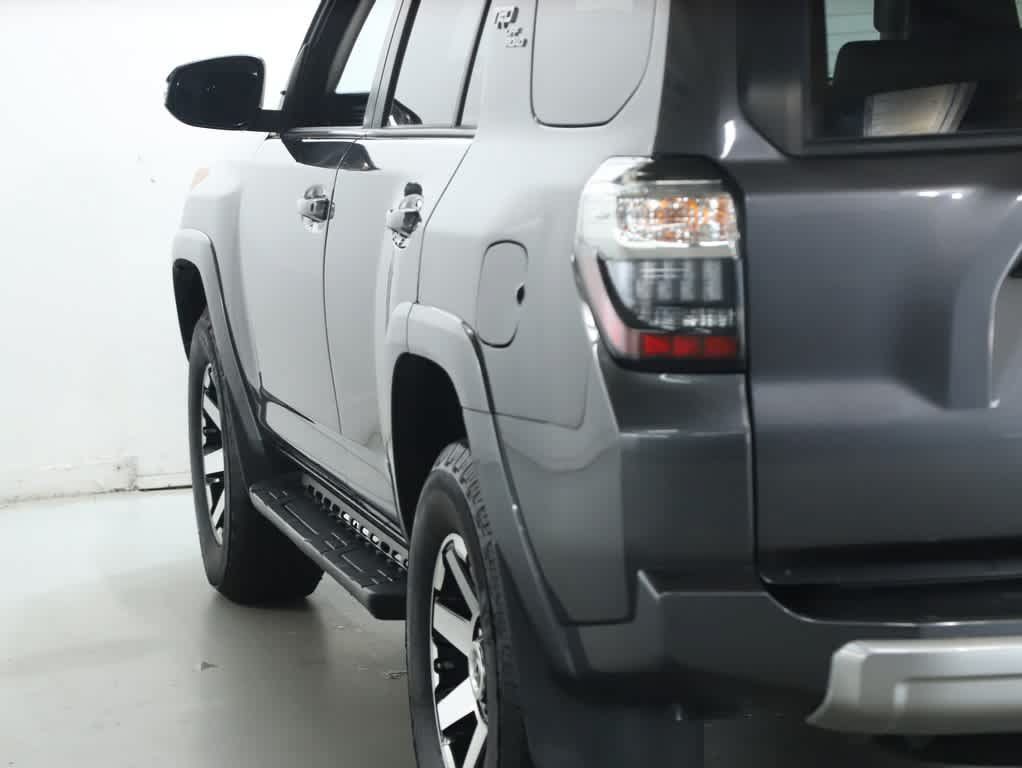 Used 2021 Toyota 4Runner TRD Off-Road Premium w/ Moonroof Package AWD/4WD image 41