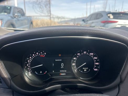 Used 2017 Lincoln MKC Reserve image 24