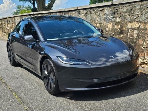 Used 2024 Tesla Model 3 RWD image 12