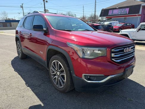 Used 2019 GMC Acadia SLT image 2