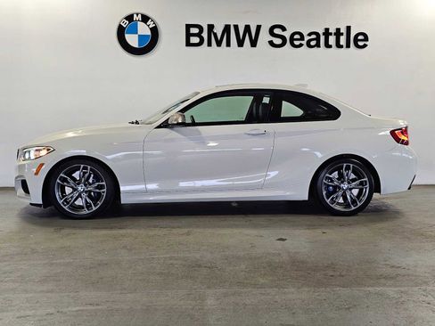 Used 2015 BMW M235i Coupe image 3