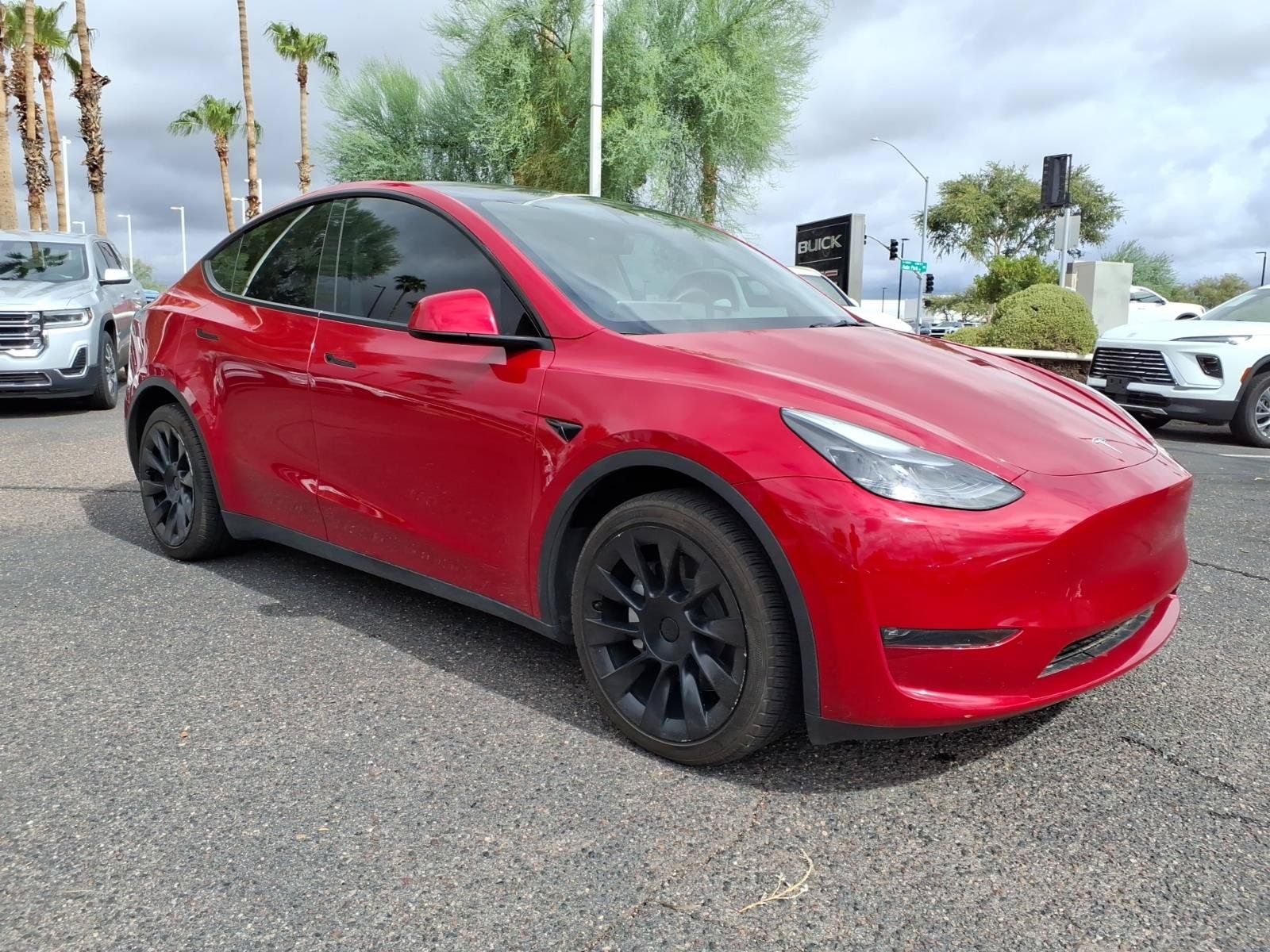 Used 2023 Tesla Model Y Long Range AWD/4WD image 3