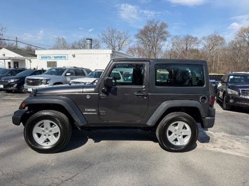 Used 2017 Jeep Wrangler Sport w/ Quick Order Package 24S image 2