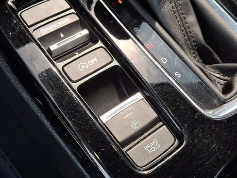 Certified 2024 Acura Integra FWD image 27