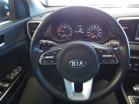Used 2020 Kia Sportage EX image 27