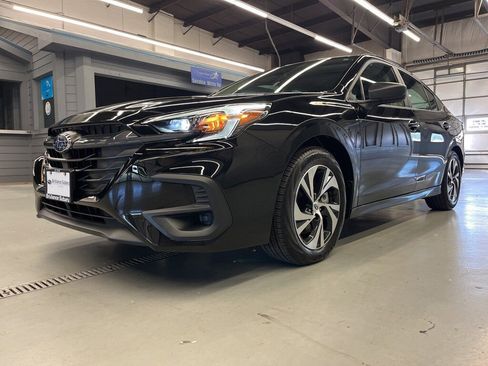 Certified 2025 Subaru Legacy image 3