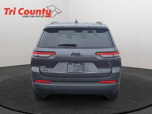 Used 2024 Jeep Grand Cherokee L Laredo image 6