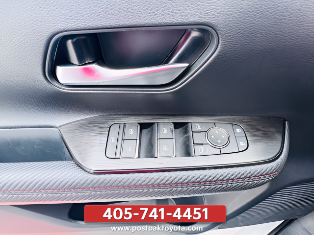 Used 2026 Nissan Kicks SR FWD image 37