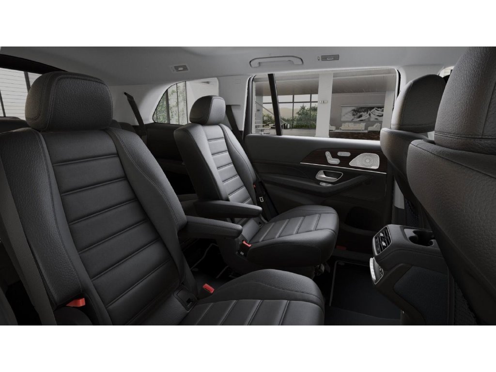 New 2026 Mercedes-Benz GLS 450 4MATIC image 5
