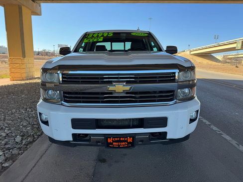 Used 2015 Chevrolet Silverado 2500 High Country w/ Duramax Plus Package image 8