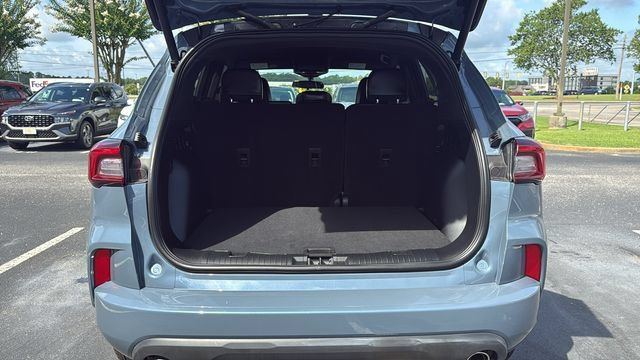 Used 2024 Ford Escape ST-Line AWD/4WD image 9