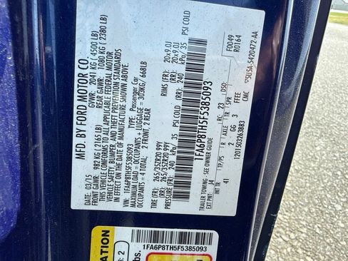 Used 2015 Ford Mustang Premium RWD image 3