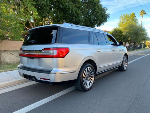Used 2019 Lincoln Navigator L Reserve w/ Cargo Package image 5