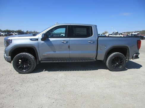 New 2026 GMC Sierra 1500 AT4 w/ AT4 Premium Package image 10