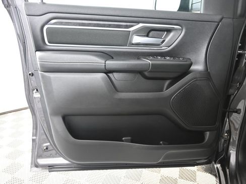 Used 2023 RAM 1500 Big Horn AWD/4WD image 18