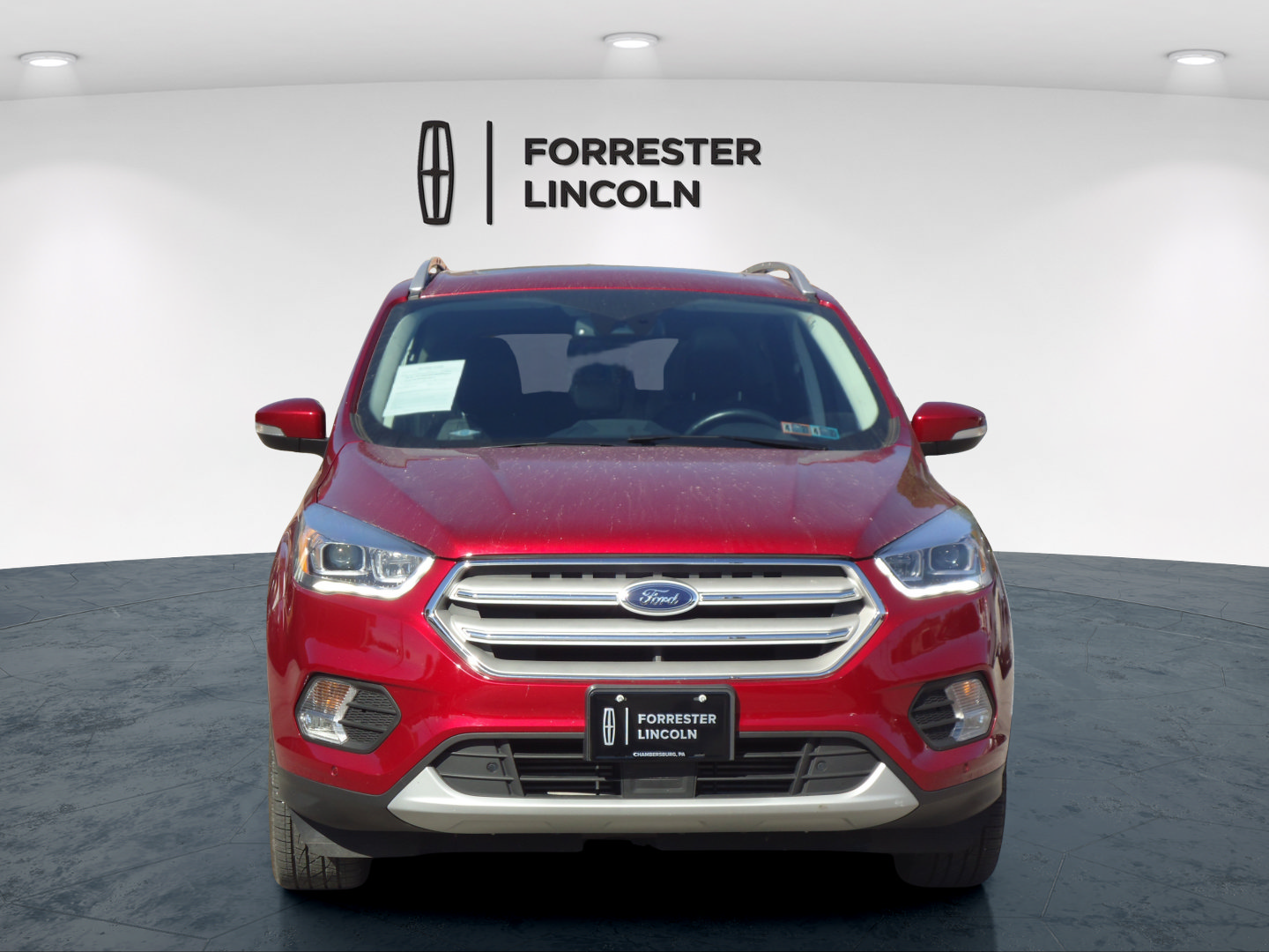 Used 2019 Ford Escape Titanium AWD/4WD image 8