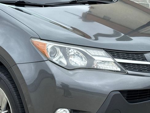 Used 2015 Toyota RAV4 XLE FWD image 10