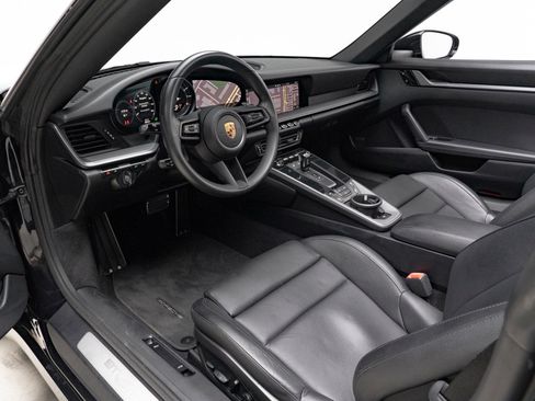 Used 2021 Porsche 911 Carrera image 12