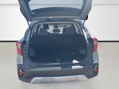 Used 2024 Kia Seltos LX AWD/4WD image 24