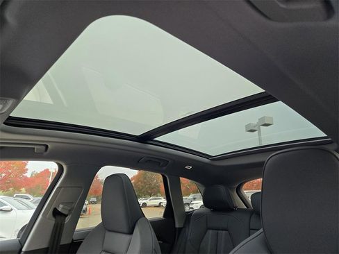 New 2025 Audi Q5 Premium Plus image 21