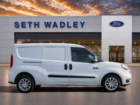 Used 2022 RAM ProMaster City Tradesman FWD image 8