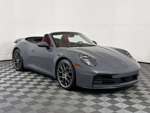 Certified 2025 Porsche 911 Carrera RWD image 8