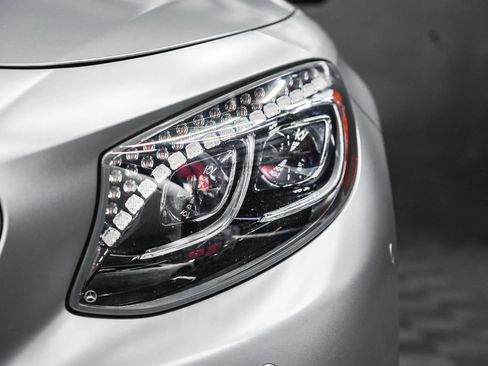 Used 2015 Mercedes-Benz S 63 AMG S 63 AMG 4MATIC Coupe 2D image 19