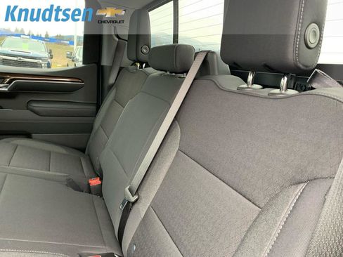 Used 2026 Chevrolet Silverado 1500 RST AWD/4WD image 18