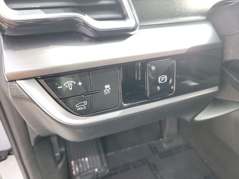 Used 2025 Kia Sportage EX w/ Premium Package FWD image 26