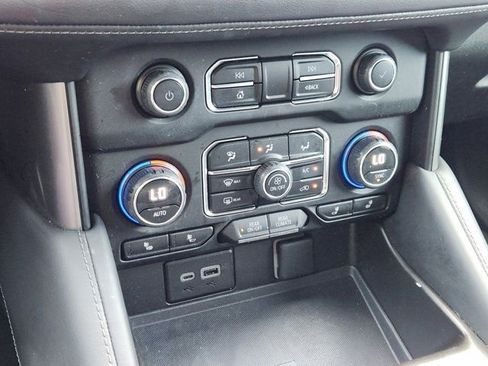 Used 2023 Chevrolet Tahoe Z71 w/ Z71 Off-Road Package image 21