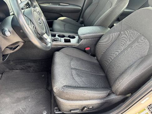 Used 2018 Kia Optima LX image 16