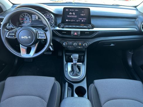 Used 2023 Kia Forte LXS w/ LXS Technology Package image 14