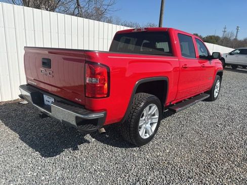 Used 2017 GMC Sierra 1500 SLE w/ SLE Value Package image 5