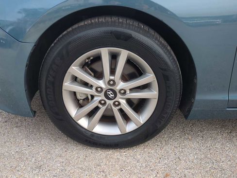 Used 2016 Hyundai Sonata SE image 29