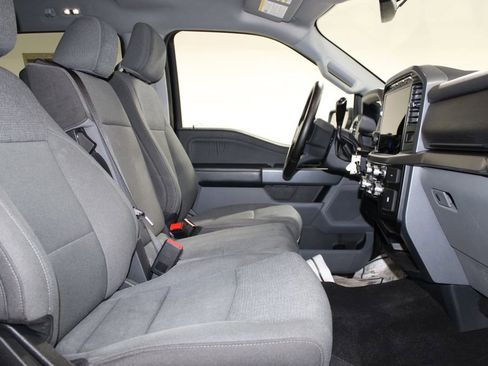 Used 2024 Ford F150 XLT image 27