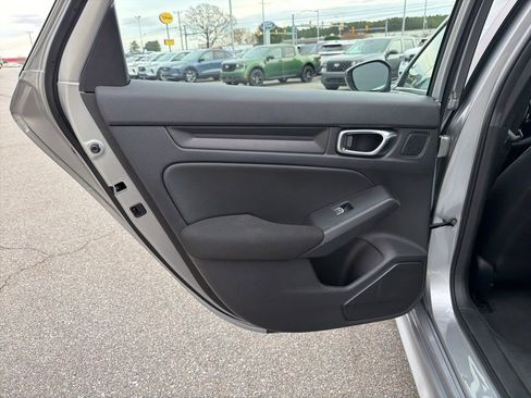Used 2025 Honda Civic Sport image 15