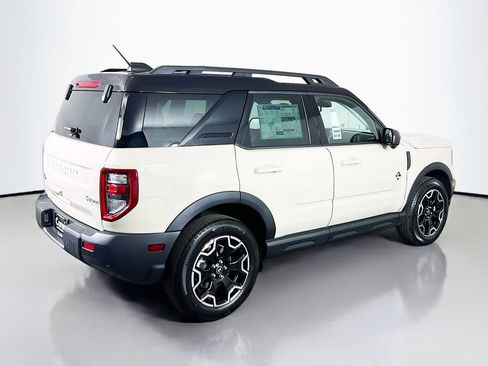 New 2025 Ford Bronco Sport Outer Banks w/ Outer Banks Tech Package+ image 16