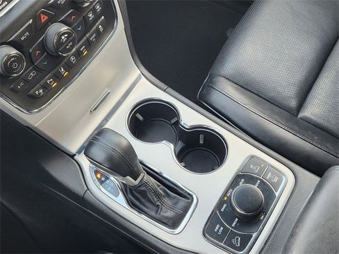 Used 2018 Jeep Grand Cherokee Summit image 25