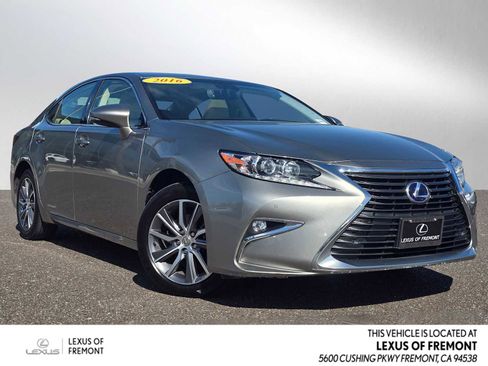 Used 2016 Lexus ES 300h w/ Navigation System Package FWD image 1