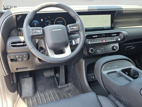 Used 2026 Hyundai Palisade SEL FWD image 37