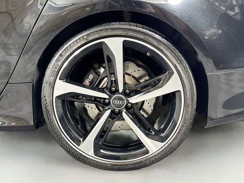 Used 2016 Audi RS 7 Prestige w/ Driver Assistance Package image 40