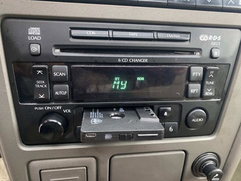 Used 2002 INFINITI QX4 2WD image 19