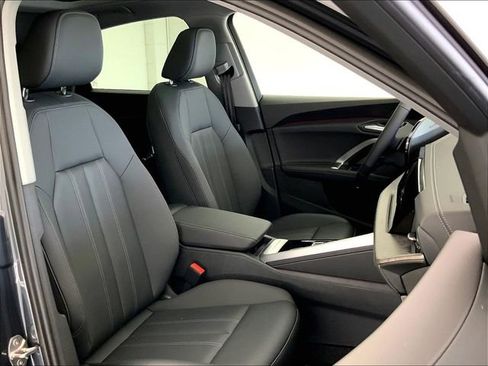 New 2026 Audi Q5 Premium AWD/4WD image 11