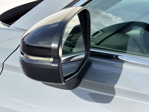 Certified 2025 Honda CR-V Sport-L image 30