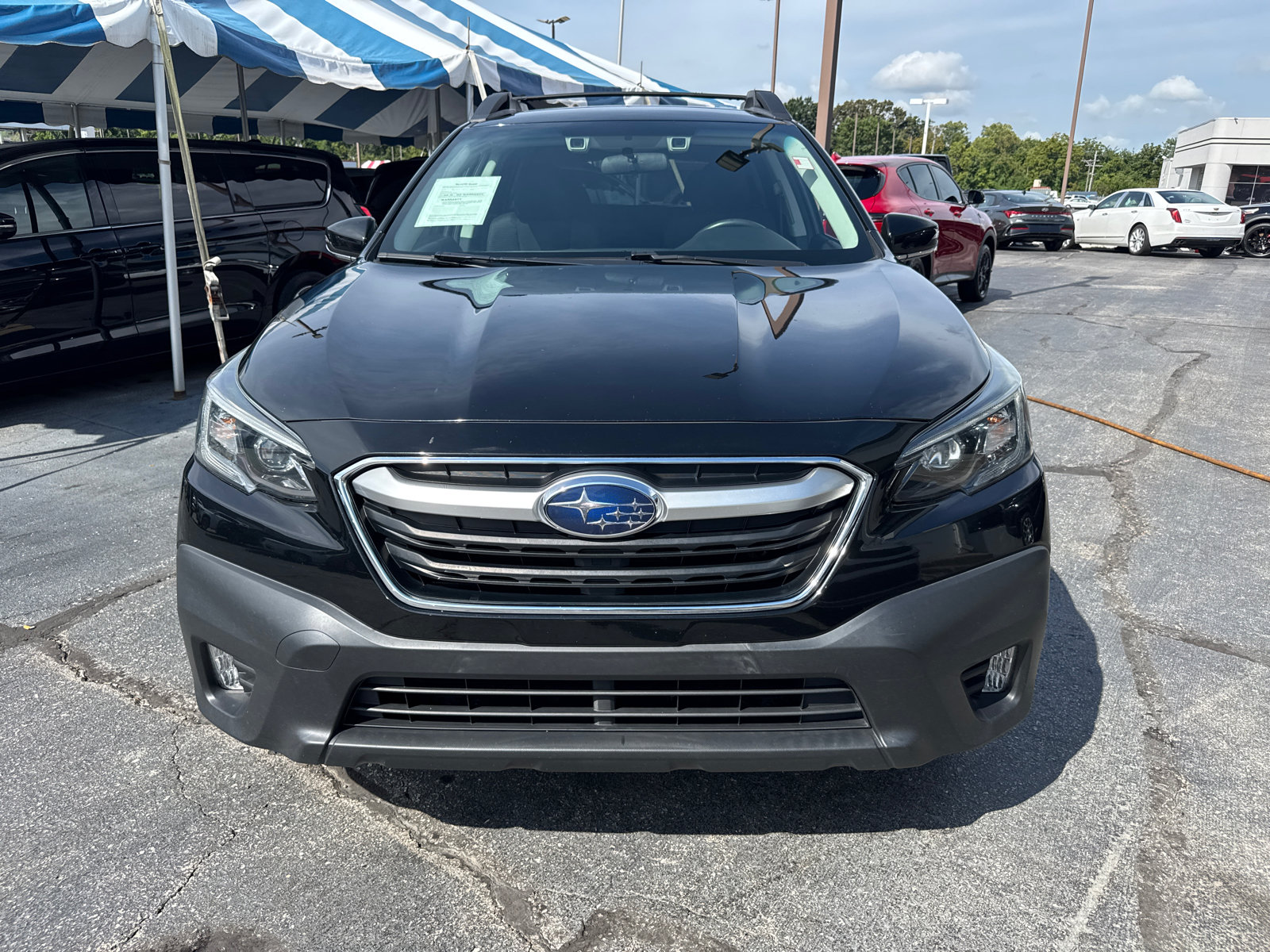 Used 2022 Subaru Outback Premium AWD/4WD image 2