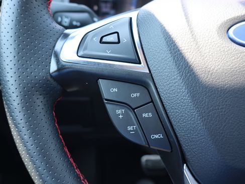 Used 2024 Ford Edge ST-Line AWD/4WD image 15