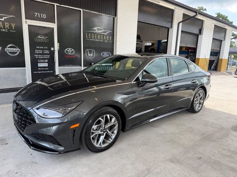 Used 2023 Hyundai Sonata SEL w/ Convenience Package FWD image 1