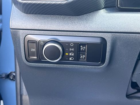 Used 2025 Ford Mustang Coupe image 18